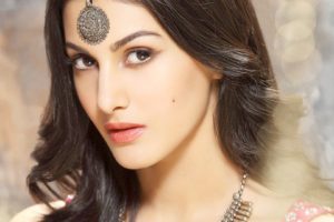 amyra, Dastur, Bollywood, Actress, Model, Girl, Beautiful, Brunette, Pretty, Cute, Beauty, Sexy, Hot, Pose, Face, Eyes, Hair, Lips, Smile, Figure, India