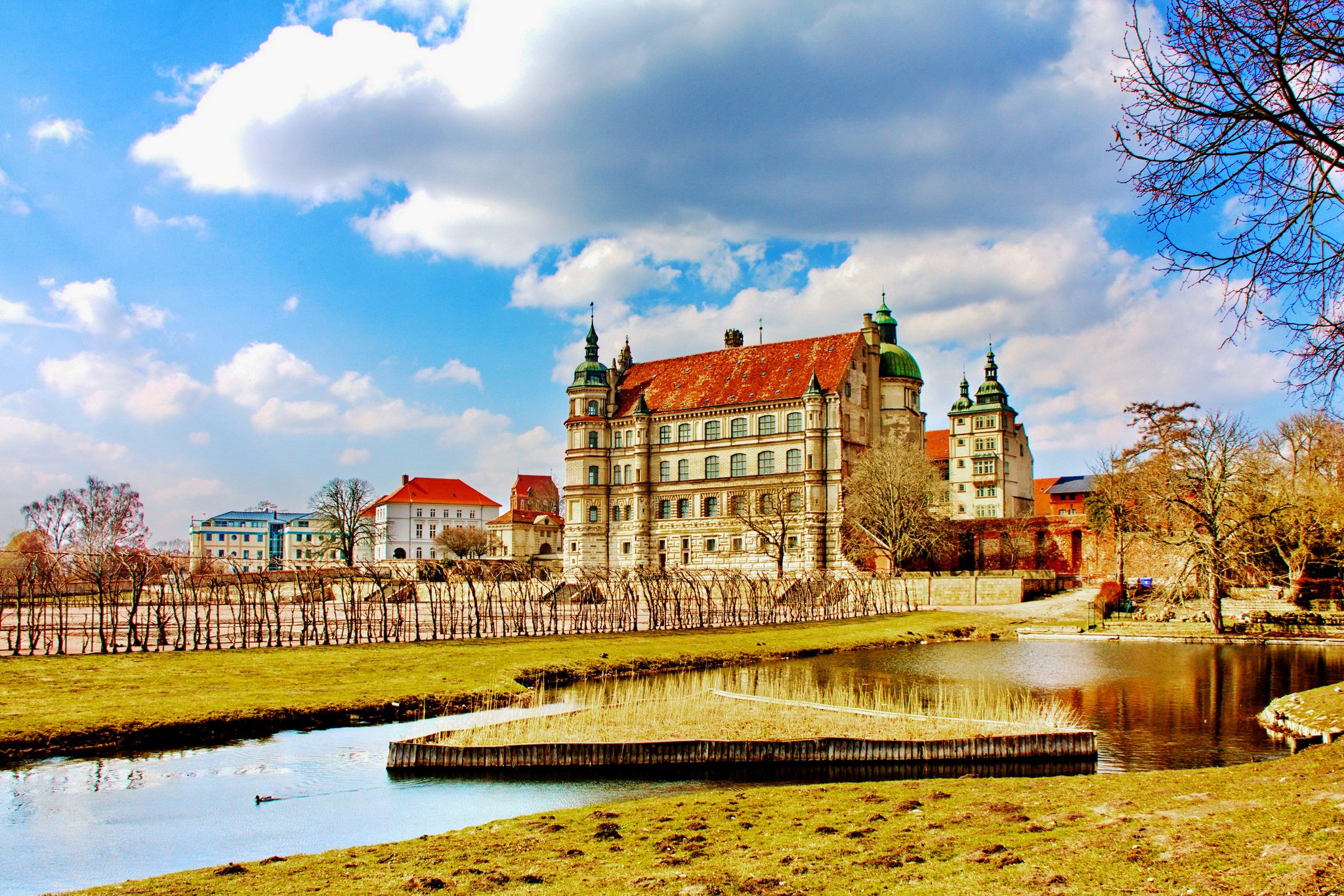germany, Castles, Pond, Sky, Clouds, Cities Wallpaper
