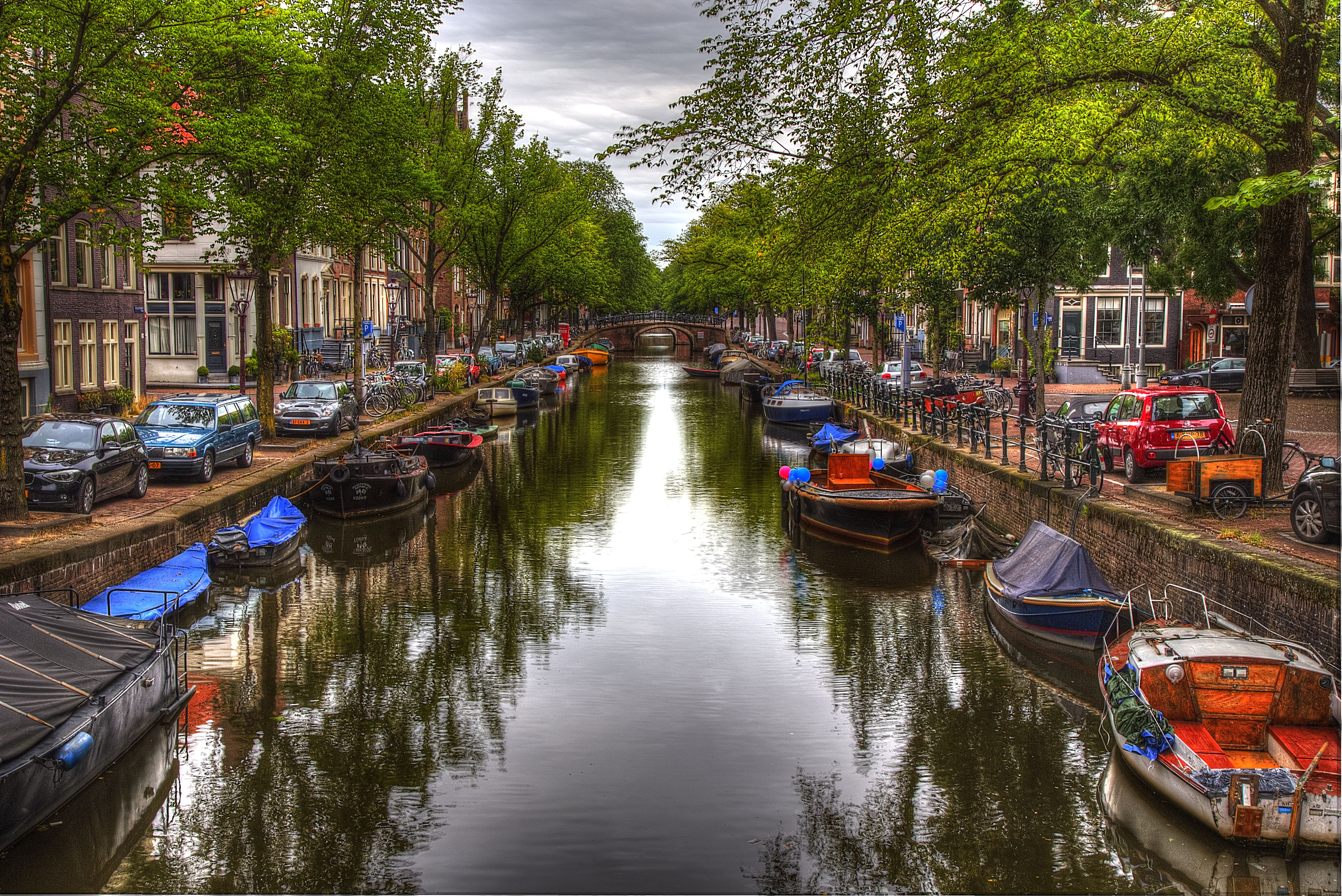 amsterdam, Is, City, Canal, Boats, Home Wallpaper