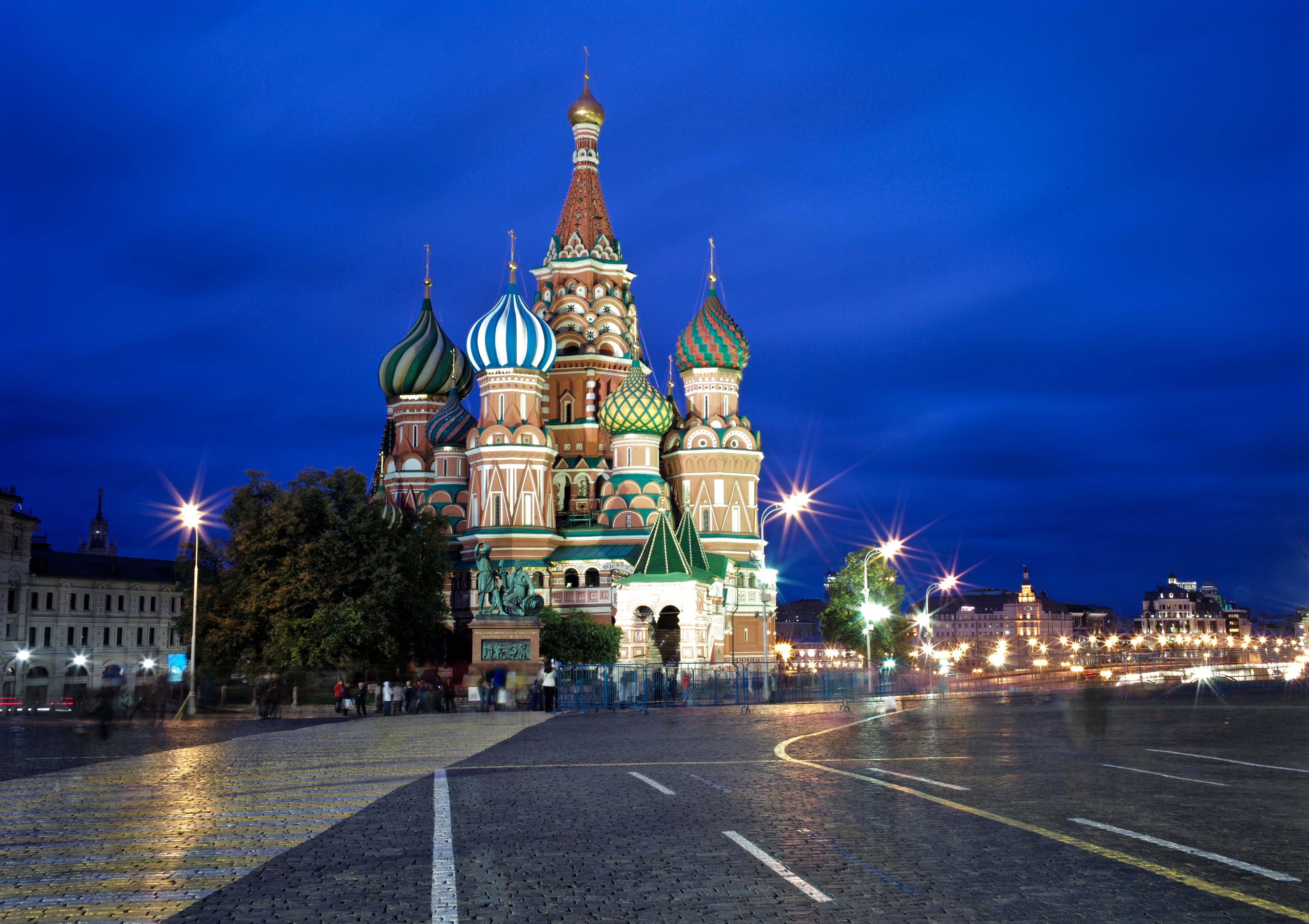 russia, Moscow, Temples, Night, Street, Lights, Street, Saint, Basiland039s, Cathedral, Cities Wallpaper