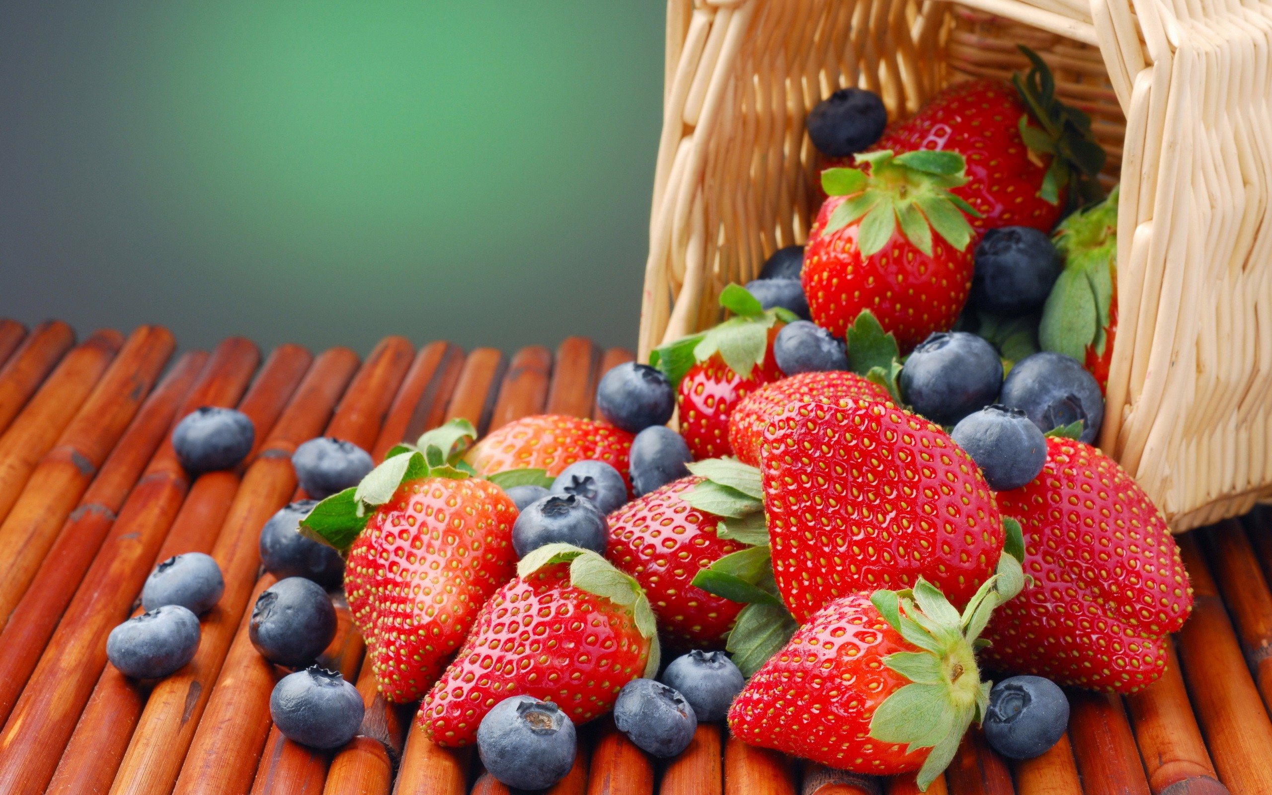 strawberries, And, Blueberries Wallpaper