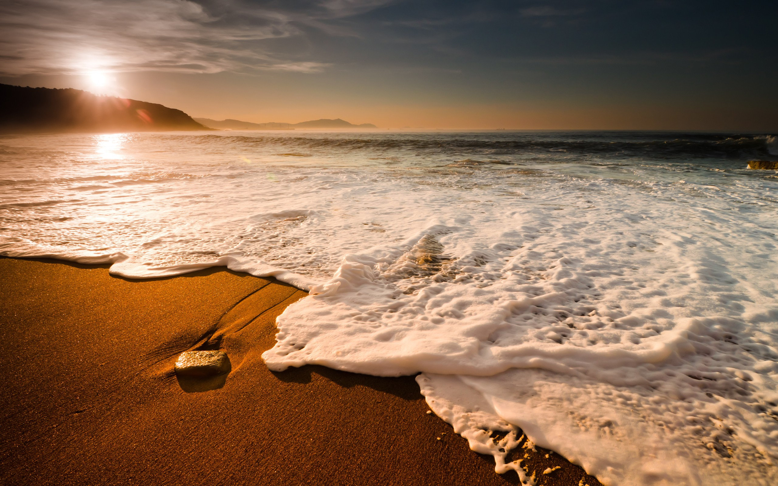 foam, On, The, Beach Wallpaper
