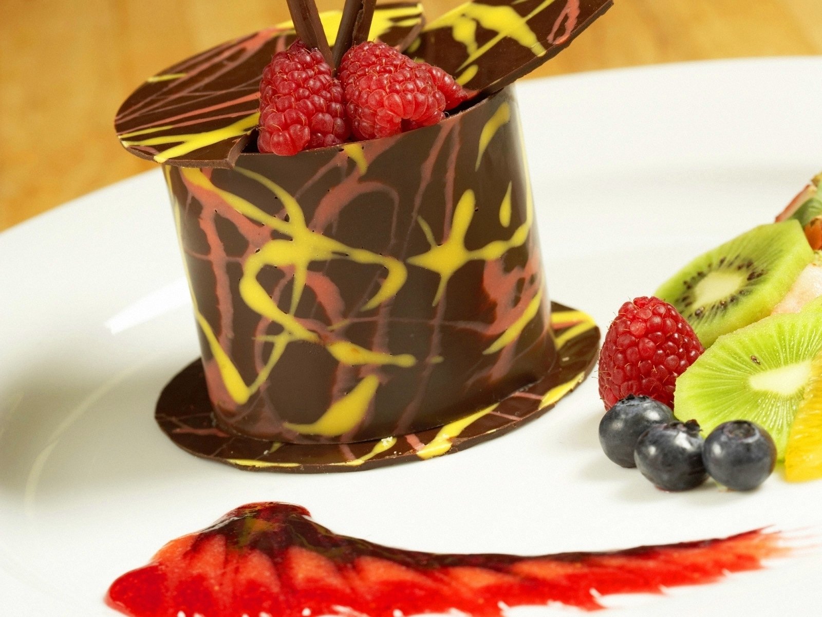 dessert, Berries, Fruit, Chocolate Wallpaper