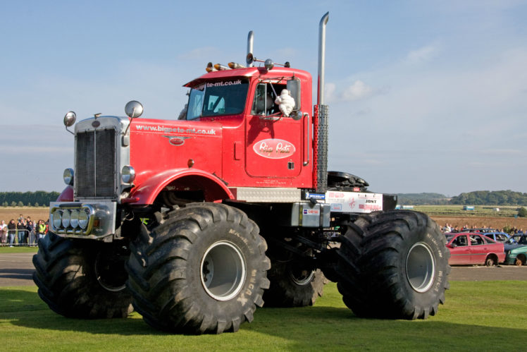 monster truck, Monster, Truck, Trucks, 4×4, Wheel, Wheels, Semi, Tractor HD Wallpaper Desktop Background