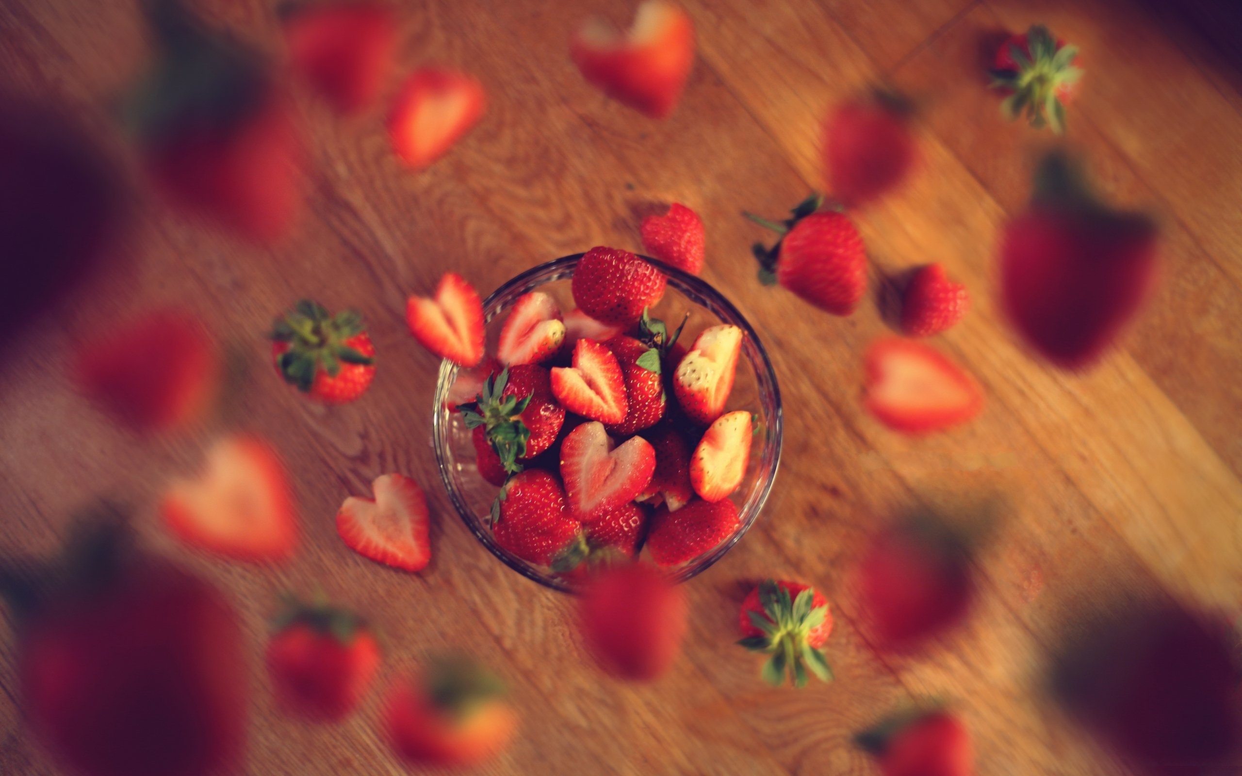 dainty, Strawberry, Fruits, Delicious Wallpaper