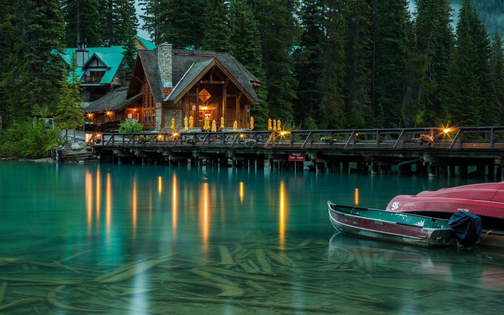 lights, Boats, Trees, Lodge, Water, Crystalline, Canada, Dock, Beautiful, Lake, Walkway Wallpaper